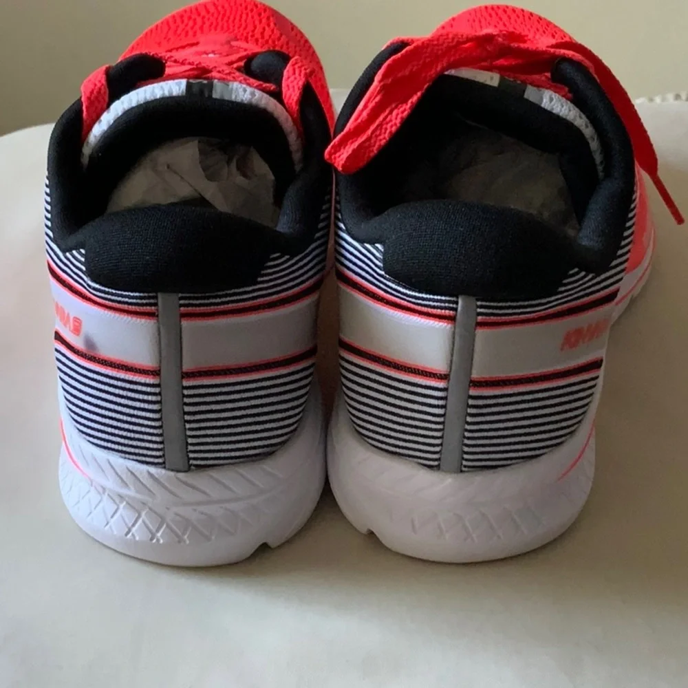 Saucony brand new
